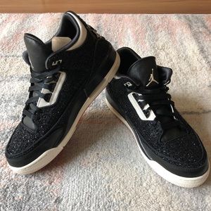 Jordan 3 RTR SE Vogue edition